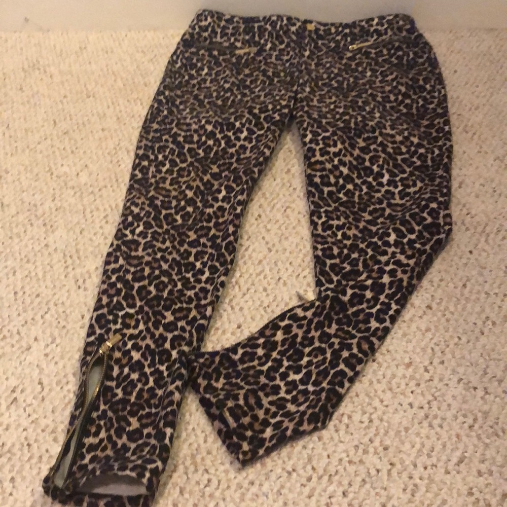 Michael Kors leapard print pants NWOT size 8.